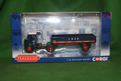 Hornby corgi trackside - hornby,