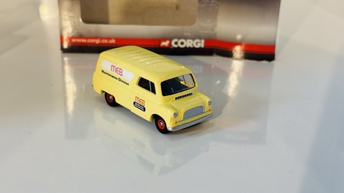 Corgi trackside scale - corgi,
