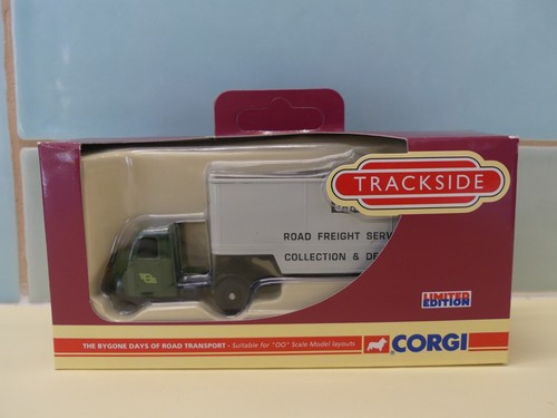 Corgi trackside 76 - corgi, 1:76