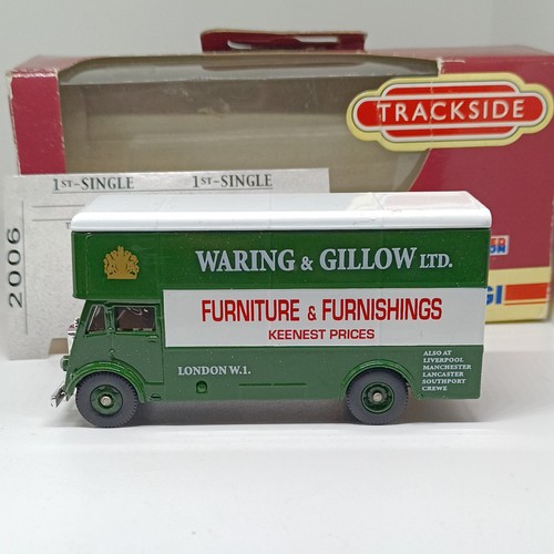 Corgi trackside guy - trackside, 1.76