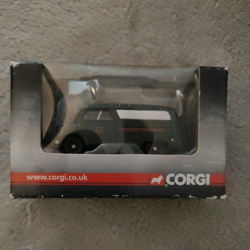 Corgi trackside scale - trackside, 1/76
