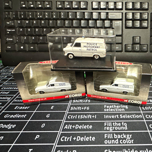 Corgi trackside police - 1:76,