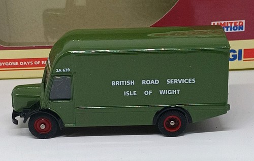 Corgi trackside noddy van - corgi,