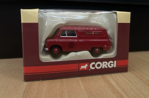 Corgi trackside scale - 1:76,